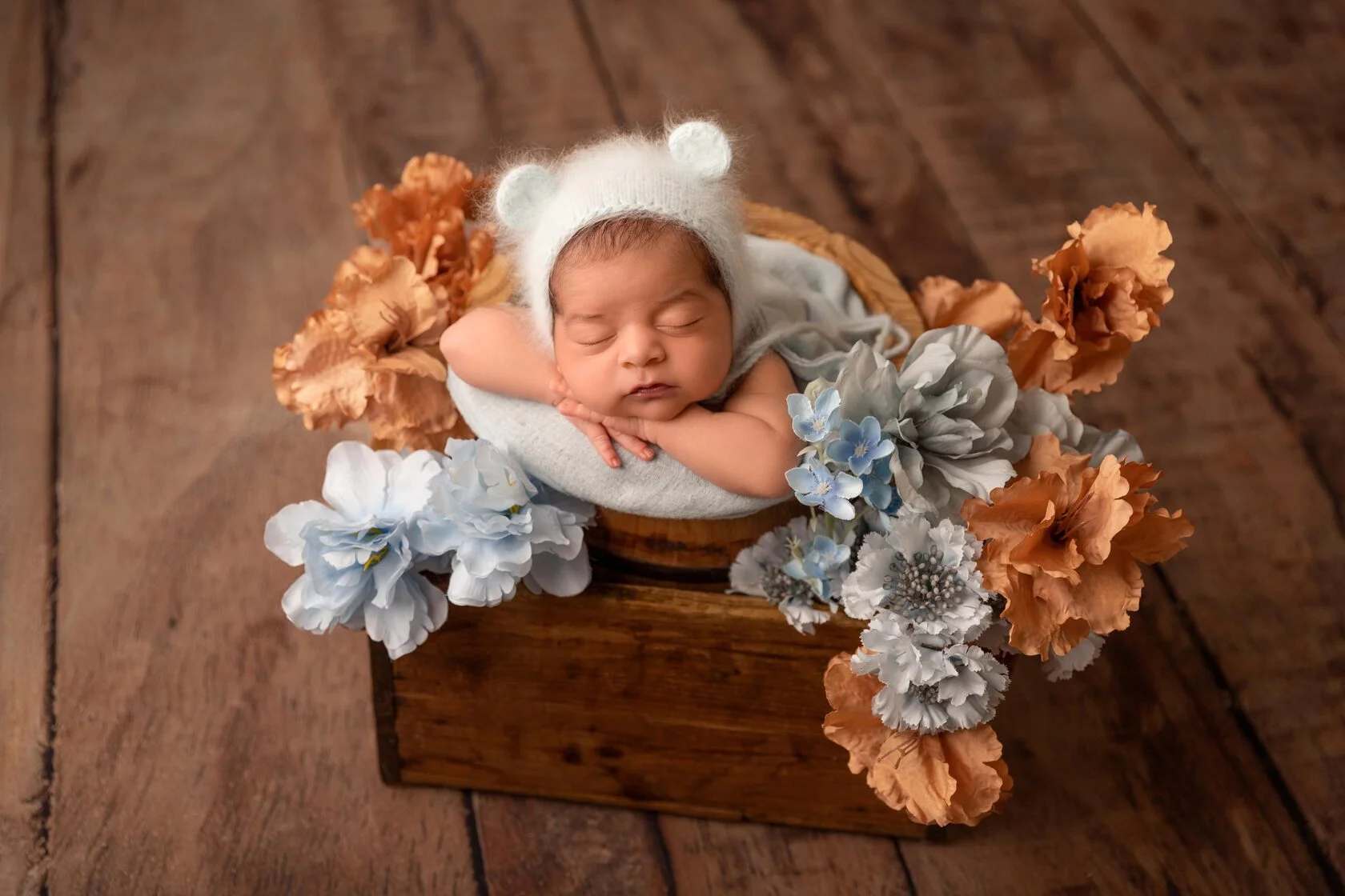Newborn Photography Safety Tips For New Parents