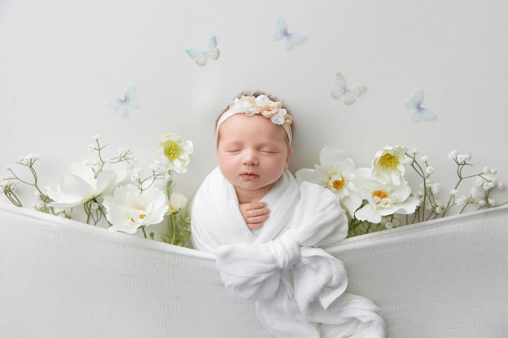 7 Essential Tools For Newborn Photography